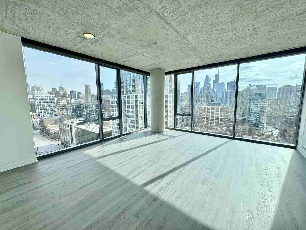 W Chicago Ave #3 - Photo 3 of 19