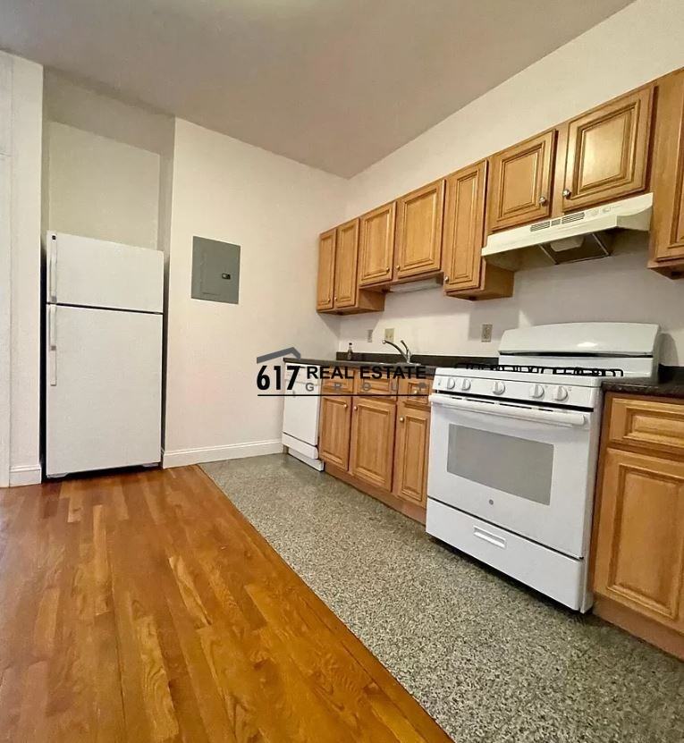 29 Cummings Rd #6 - Photo 2 of 18