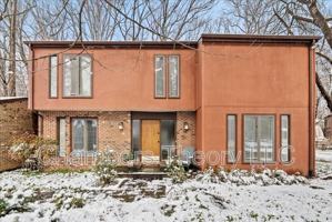 featured image of 8709 Hidden Hill Ln