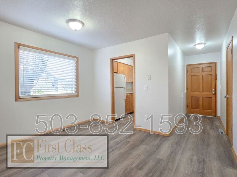 18001 Ne Pacific St #104 - Photo 5 of 19