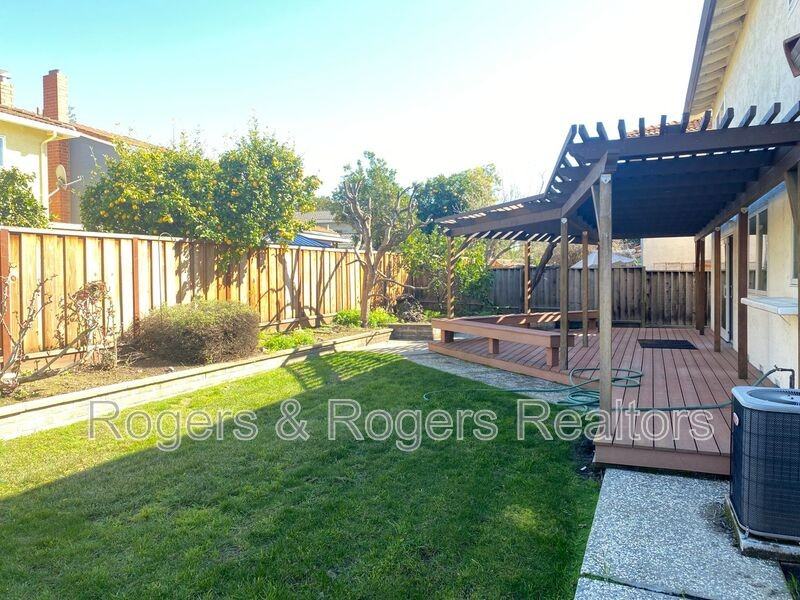 1124 Song Ct - Photo 7 of 18