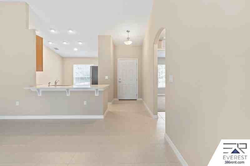 8 Port Echo Ln - Photo 6 of 44