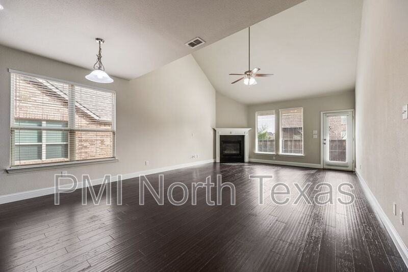 14054 El Toro Rd - Photo 5 of 23