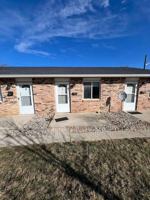 featured image of 322 N Clark St #2