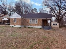 featured image of 1454 Delano Ave