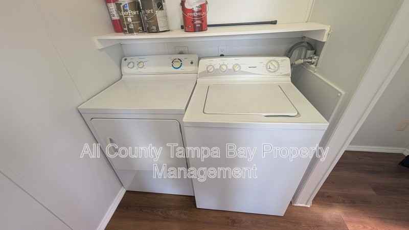 3753 Oakwood Dr - Photo 5 of 20