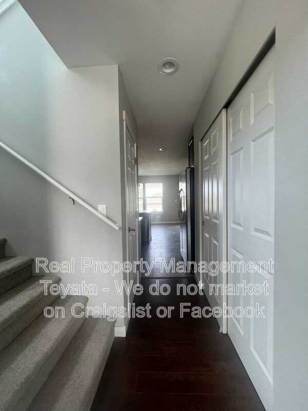 289 15th St #101 - Photo 4 of 23