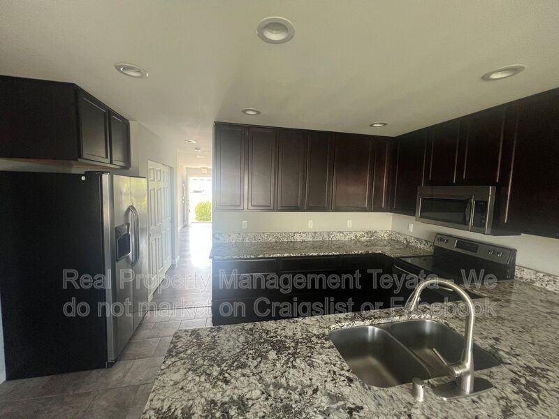 289 15th St #101 - Photo 7 of 23