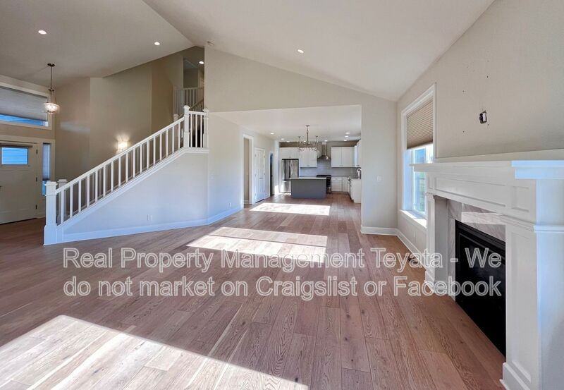 810 Sisters Ct - Photo 5 of 25