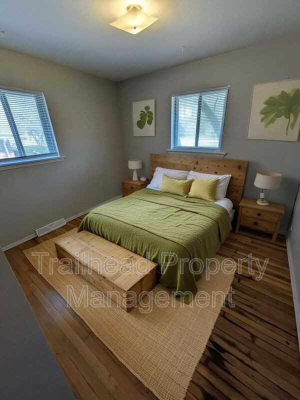 110 S High St - Photo 4 of 17