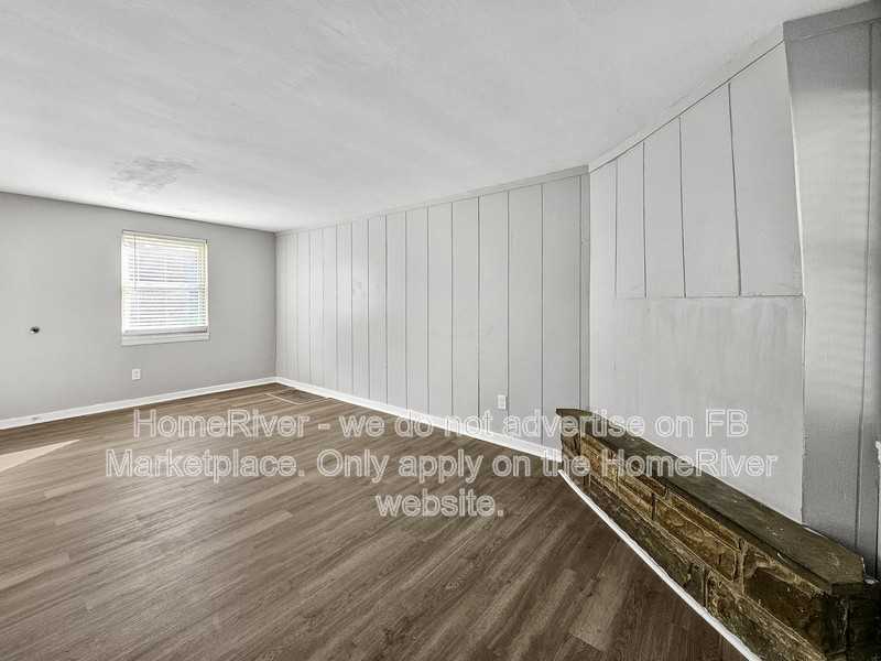 2914 Brentwood Ave - Photo 4 of 19