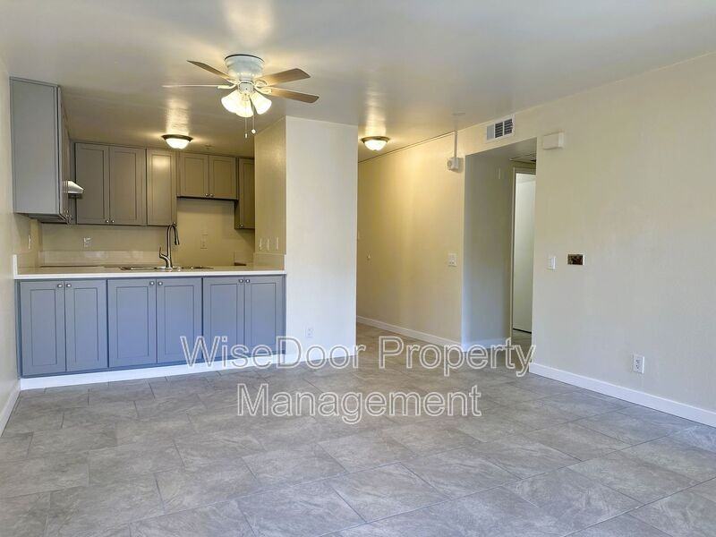 450 E 4th St #311 - Photo 7 of 24