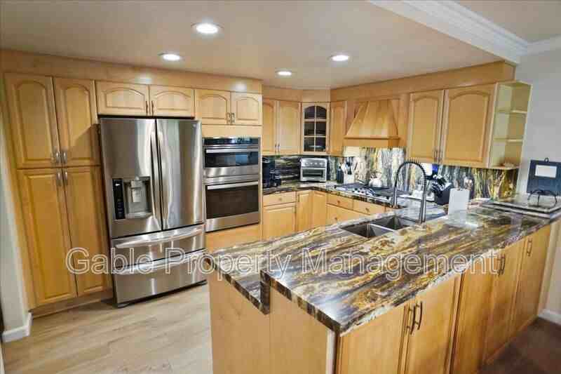 15845 Rosehaven Ln - Photo 2 of 23