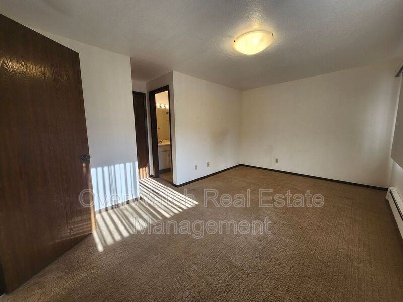 720 M St #102 - Photo 6 of 9