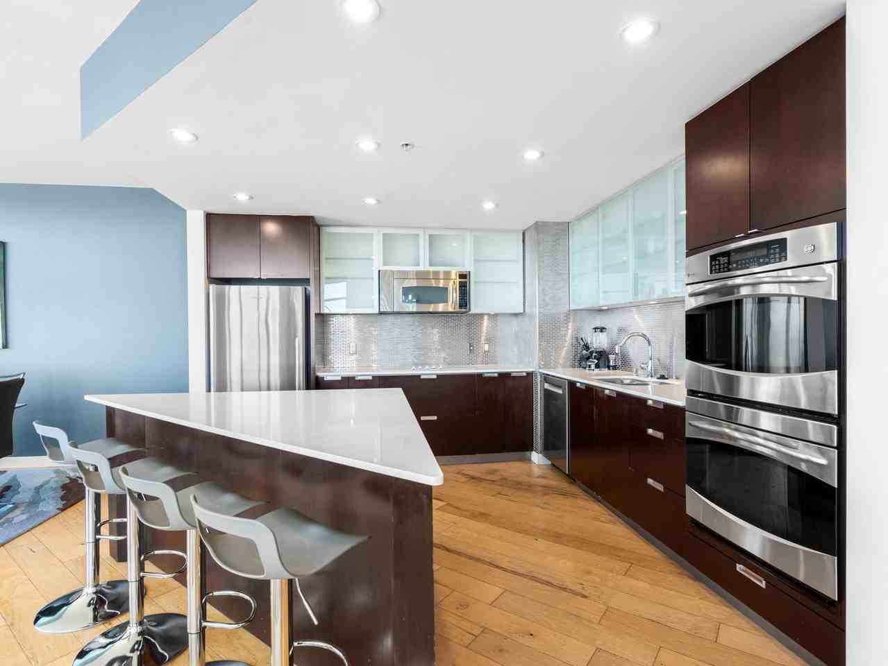 1441 9th Ave #2401 - Photo 3 of 36