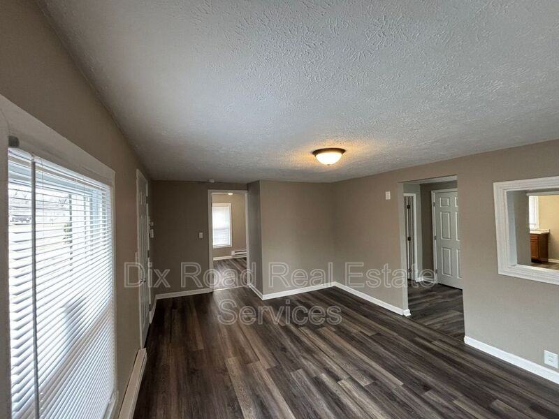 1933 Pater Ave - Photo 5 of 22