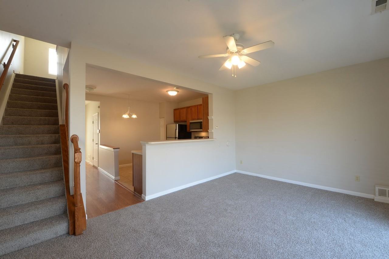 4939 Heritage Heights Cir - Photo 2 of 26