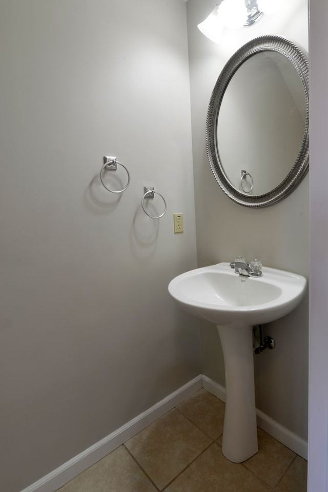 4939 Heritage Heights Cir - Photo 7 of 26