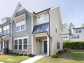 1135 Metropolitan Dr - Photo 1 of 1