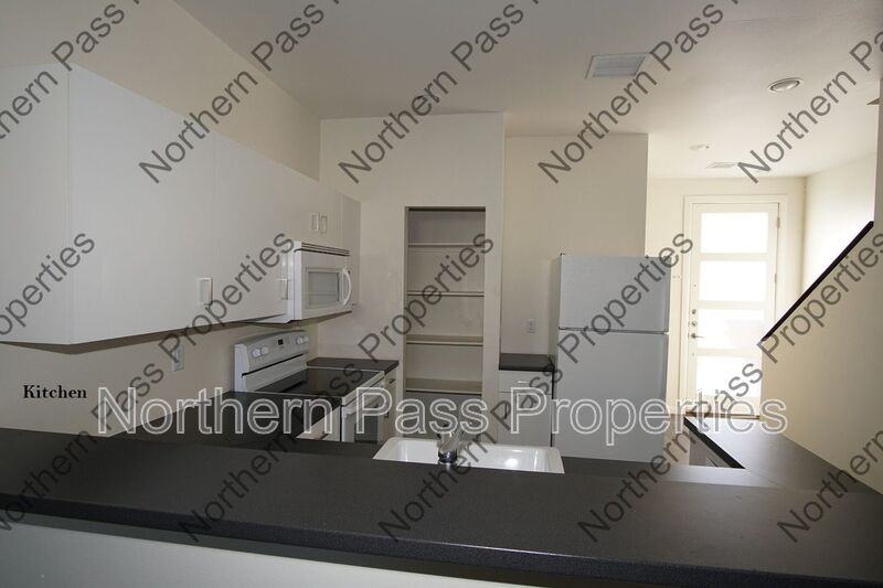 6262 Woodrow Bean #4 - Photo 7 of 16