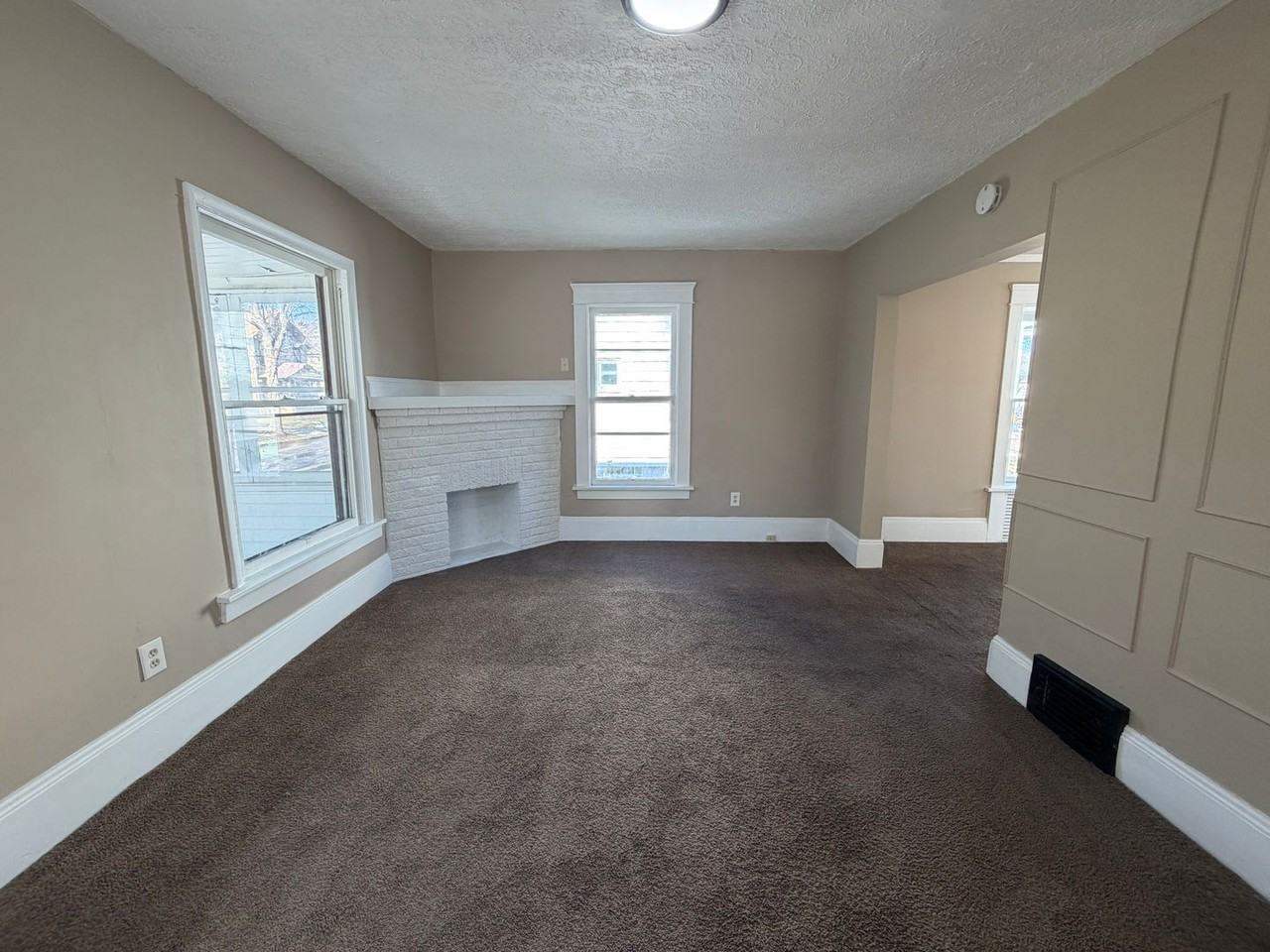 2239 23rd St Sw - Photo 2 of 17