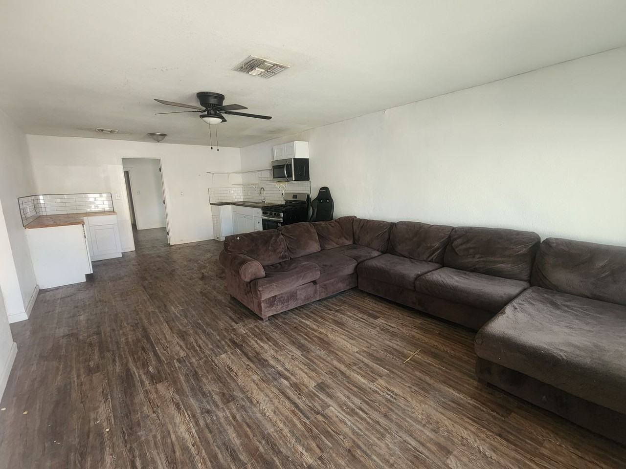 1117 W Tonto St - Photo 5 of 16