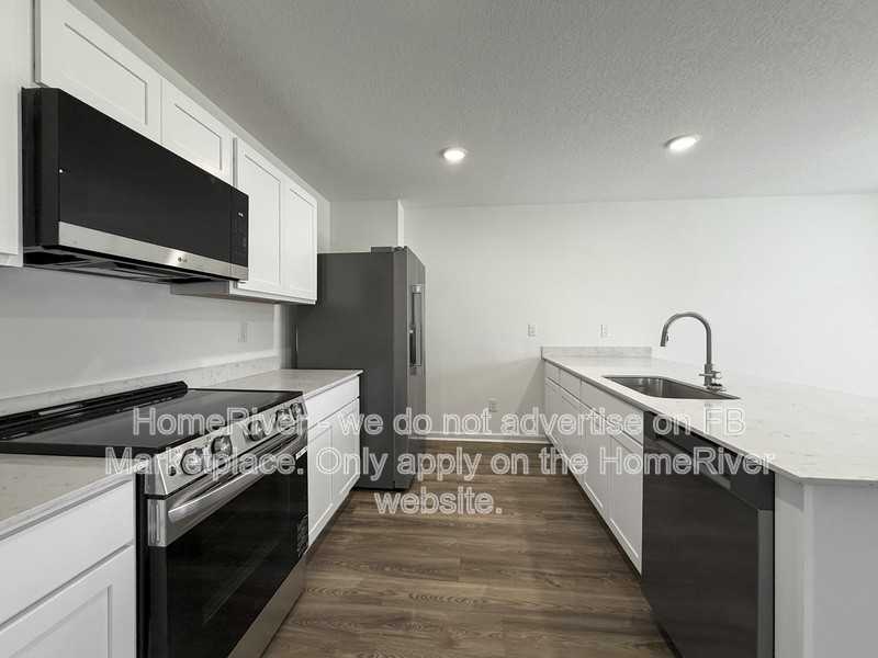 3539 Mildred Way - Photo 6 of 21