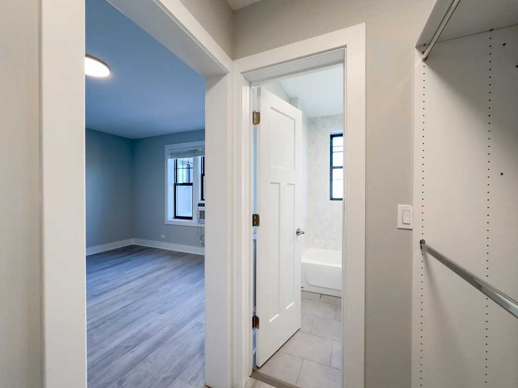 373 Hazel Ave #4C - Photo 7 of 20