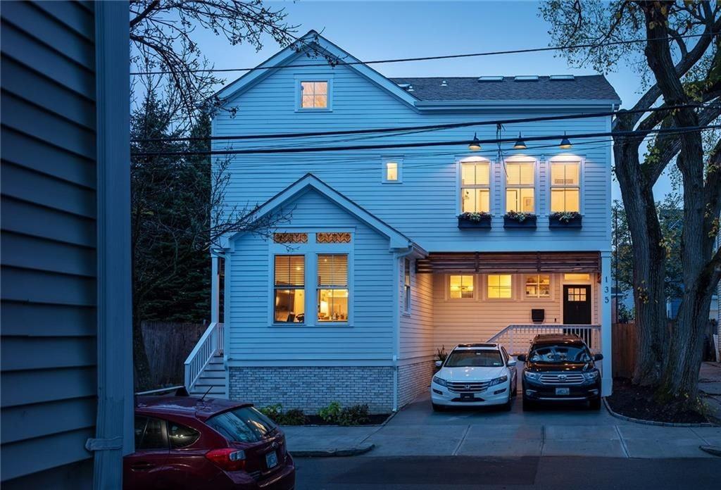 137 Almy St - Photo 2 of 26