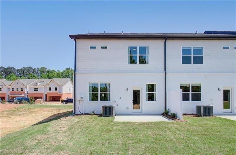 4730 Cypress Park Dr - Photo 6 of 26