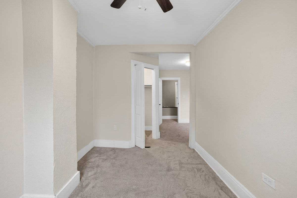 5822 Bryant St - Photo 5 of 16