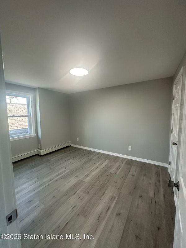 6343 Amboy Rd ##3 - Photo 7 of 9