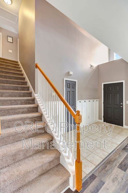 3050 Argyll Dr - Photo 3 of 38