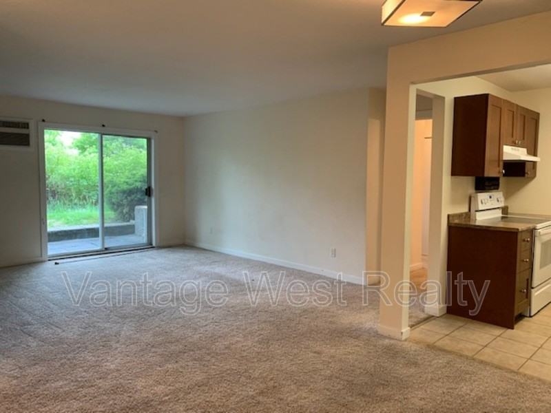 3101 De Montreuil Crt - Photo 3 of 17