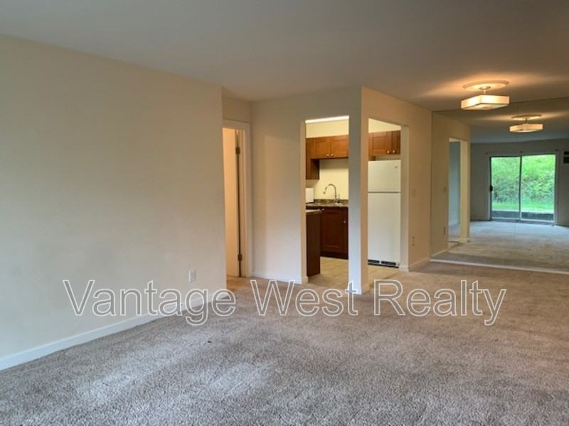 3101 De Montreuil Crt - Photo 4 of 17