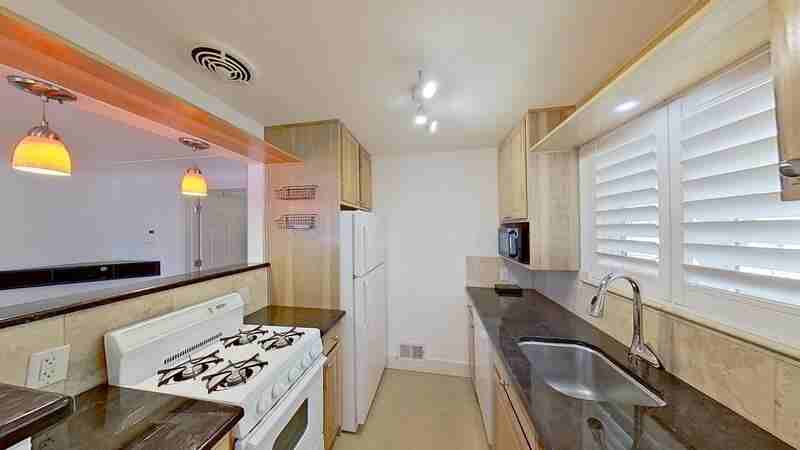 245 S Pennsylvania St #5 - Photo 6 of 18