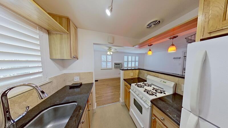 245 S Pennsylvania St #5 - Photo 7 of 18