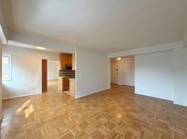 featured image of 202 Riverside Dr #9FD