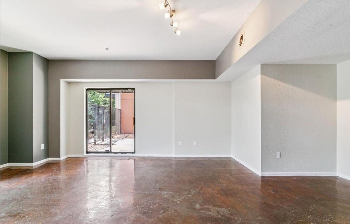 3195 Blake St #101 - Photo 4 of 10