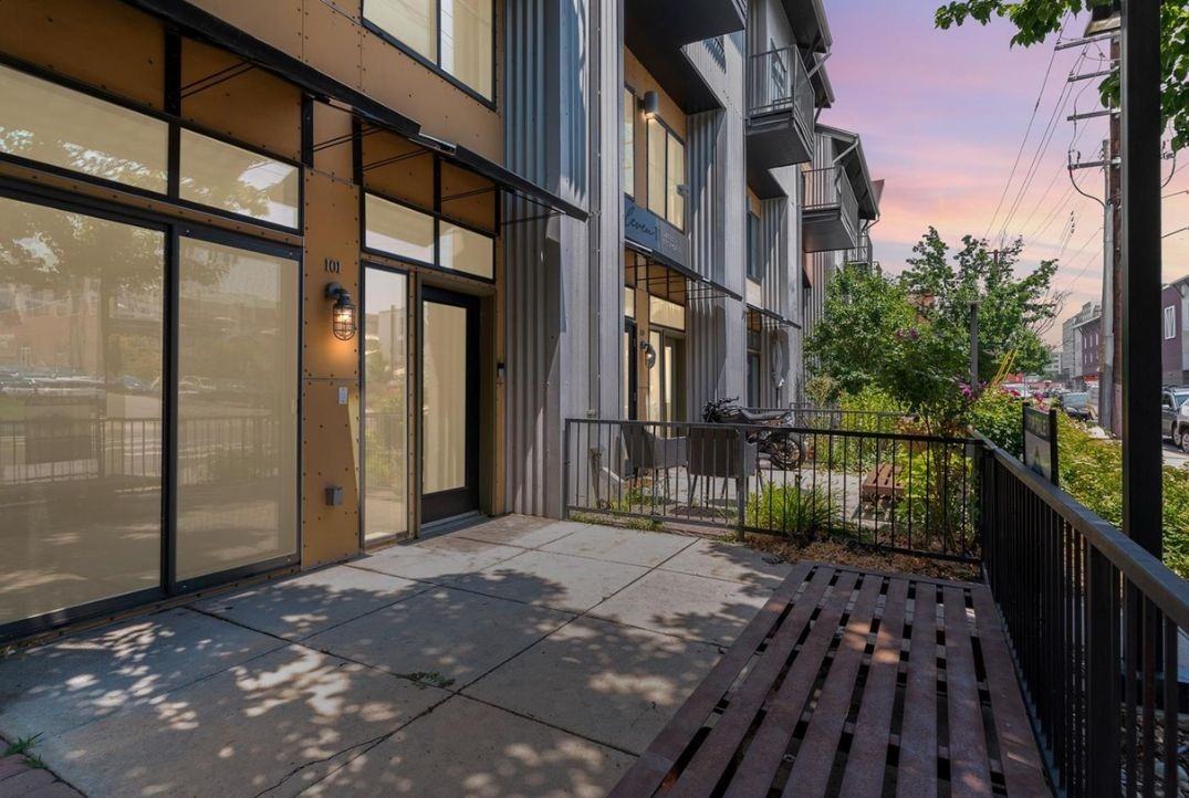 3195 Blake St #101 - Photo 6 of 10