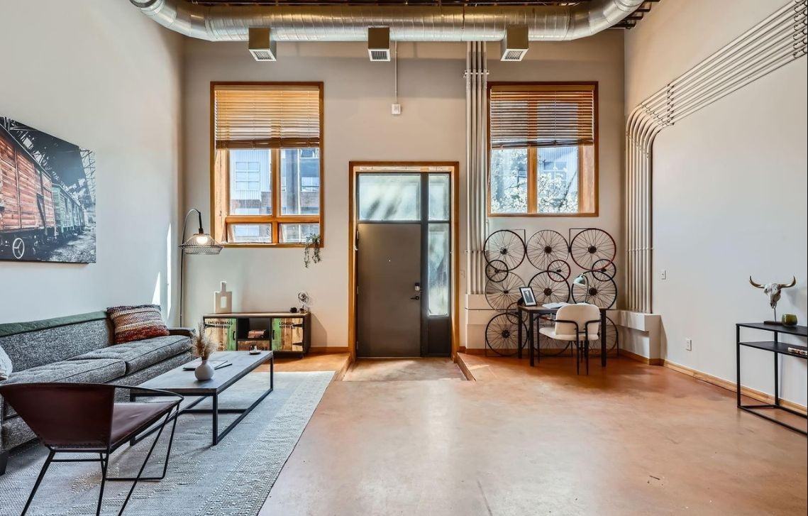 2715 Blake St #2 - Photo 4 of 14