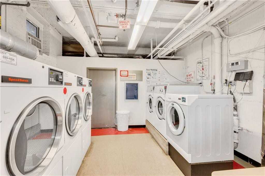 9707 4th Ave #3R - Photo 6 of 11