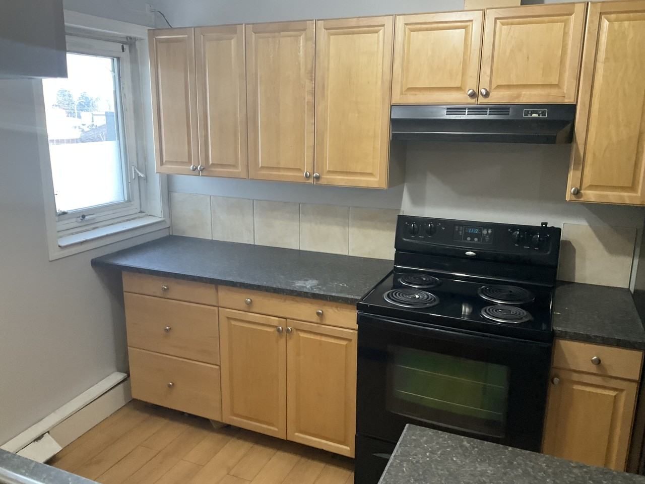 7300 81 Ave Nw - Photo 6 of 9