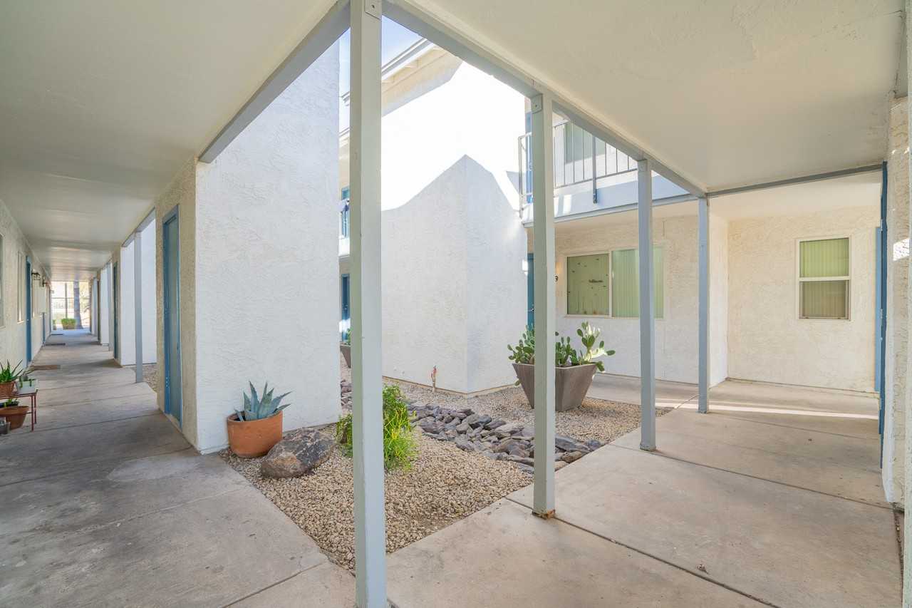 339 N 11Th St - Photo 7 of 18