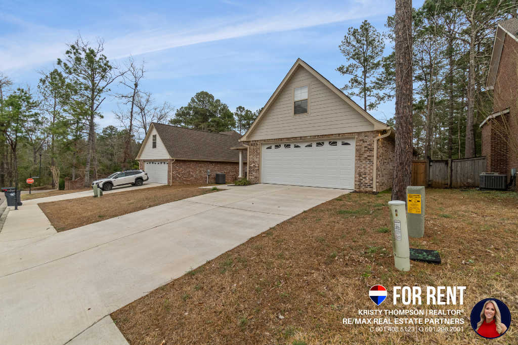 5 Cottage Park - Photo 3 of 38