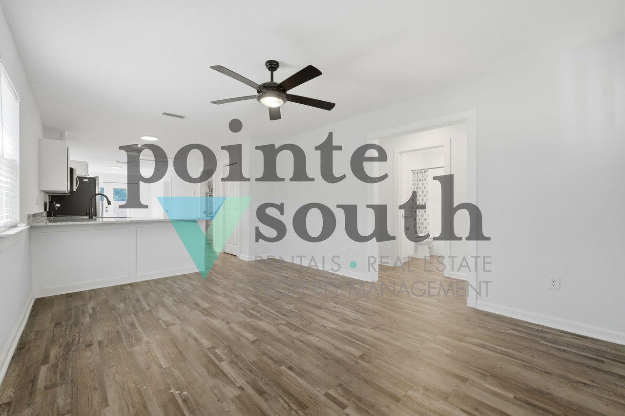 22771 Racine St - Photo 6 of 33