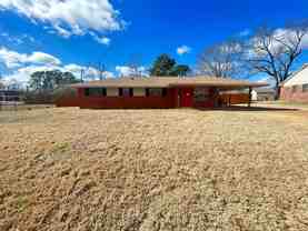 4437 Hodge Rd - Photo 1 of 1