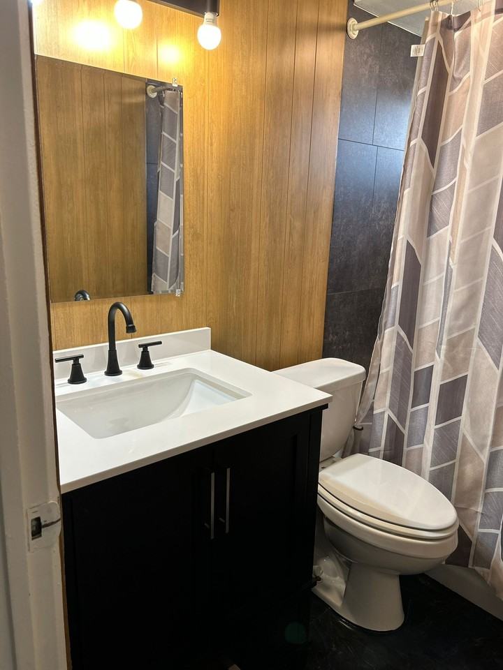 6714 Bitteroot Ln - Photo 2 of 40