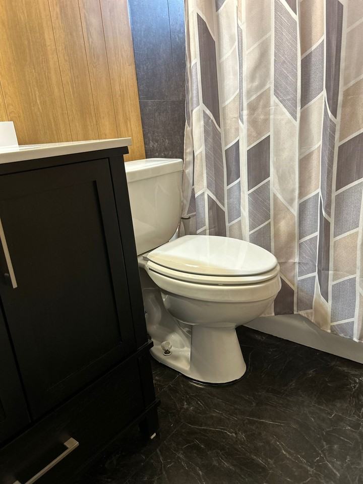 6714 Bitteroot Ln - Photo 4 of 40