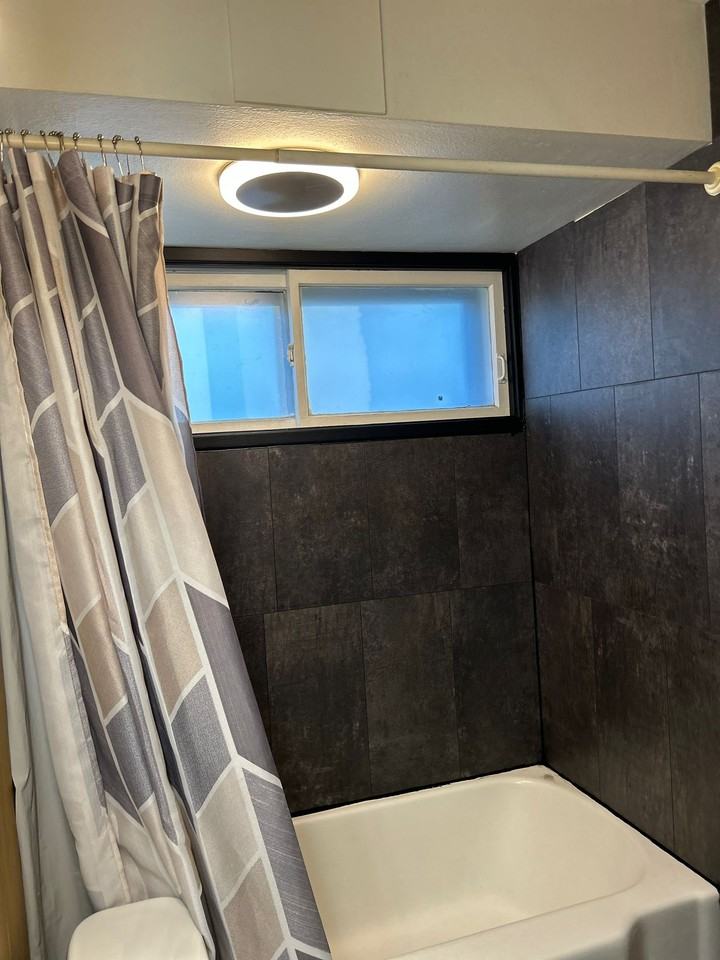 6714 Bitteroot Ln - Photo 7 of 40